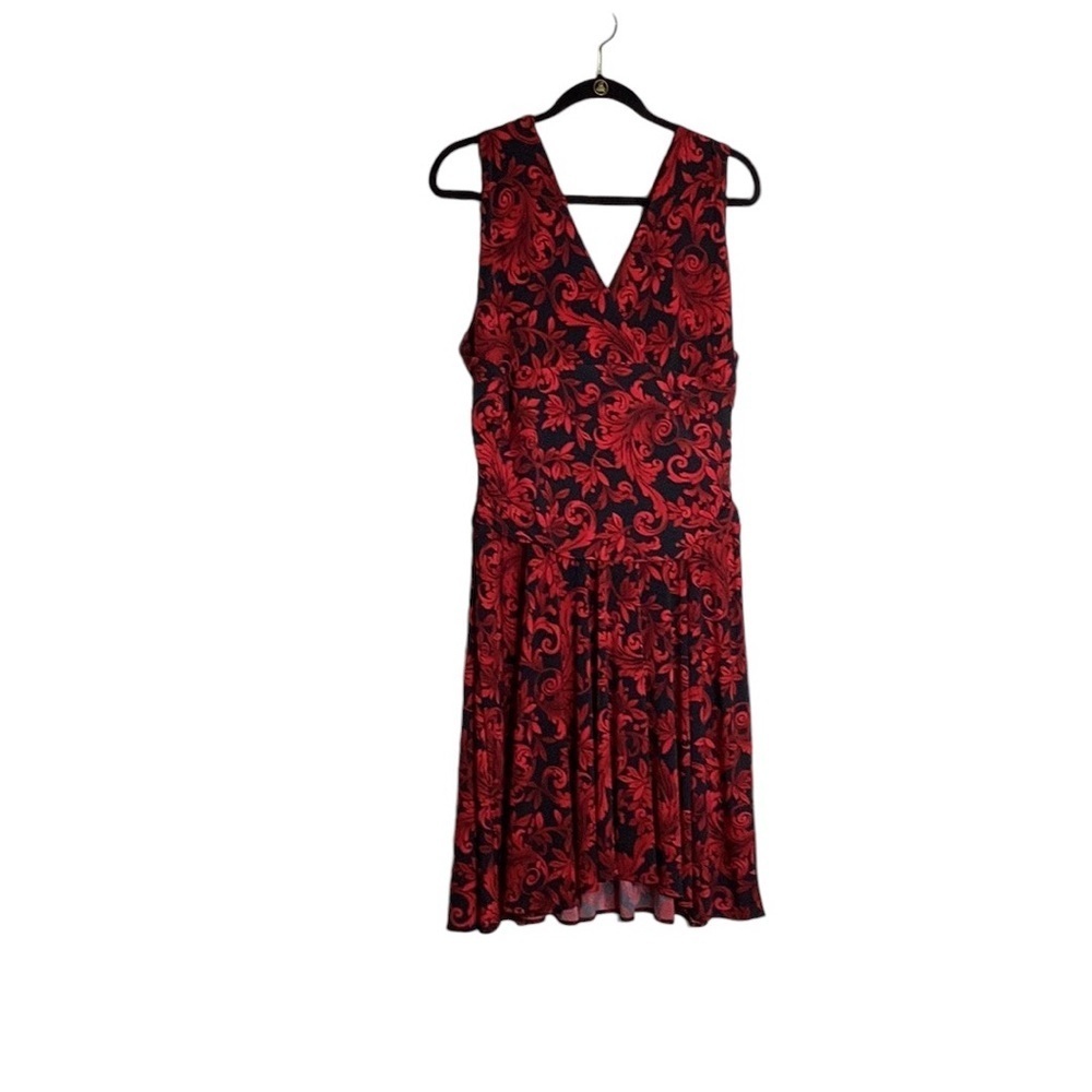 Peter Nygard Red/Black Print Sleeveless Ruched Waist V-Neck Dress in Size 16